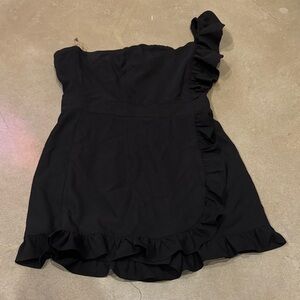 Black One-Shoulder Ruffle Romper